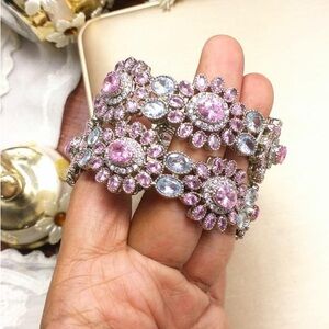 Flower style bangles